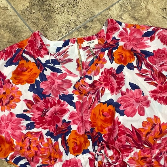 UMGEE PINK & ORANGE FLORAL ROMPER RUFFLE SHORT SLEEVE V-NECK DRAWSTRING WAIST - Picture 8 of 15